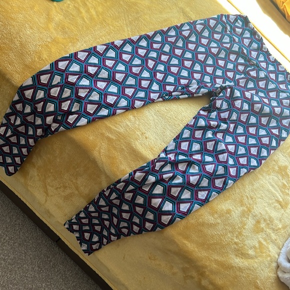 Lularoe Leggings - One Size, 3 pack of leggings! - Picture 8 of 10